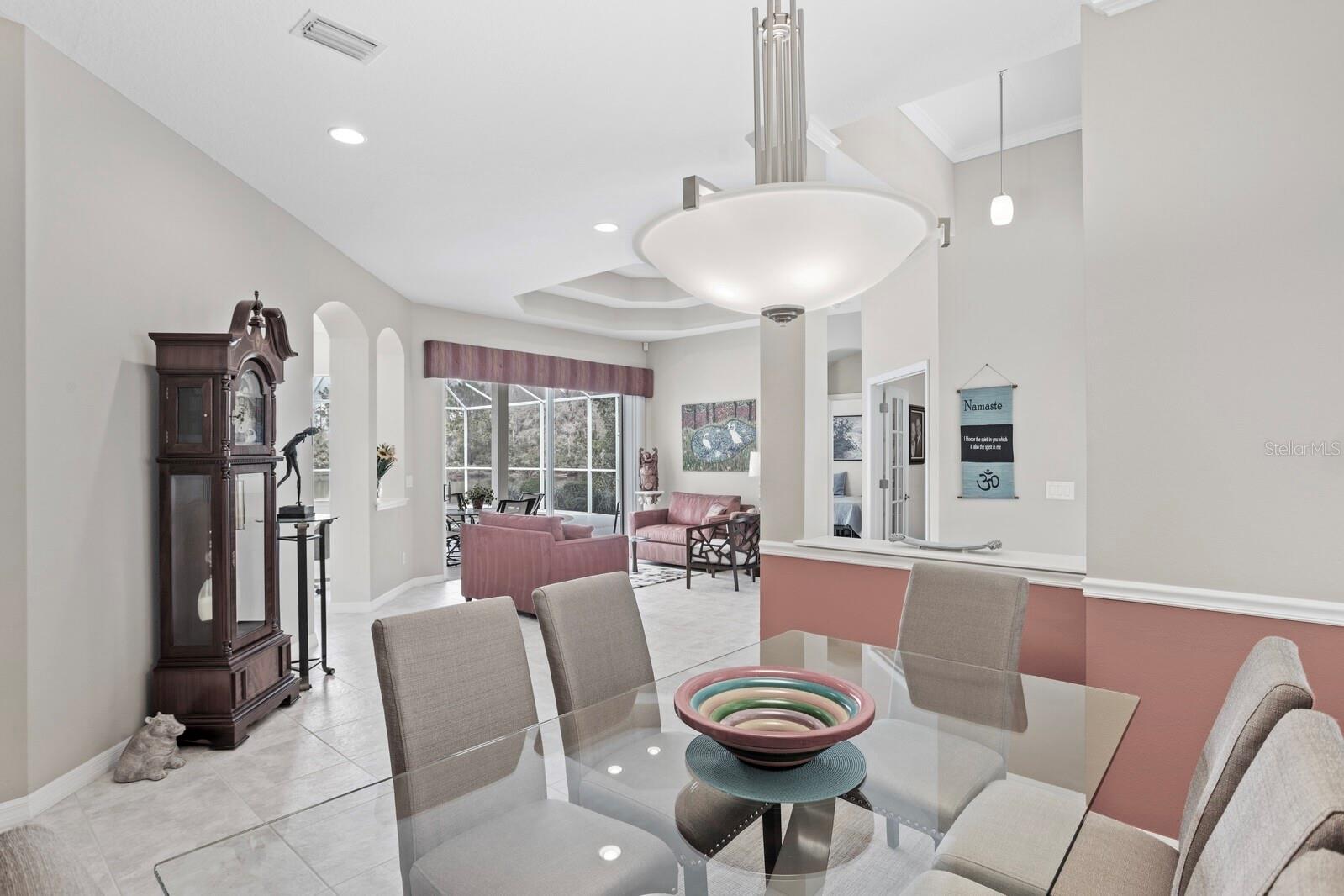 10214 GARDEN ALCOVE DR, TAMPA, FL, 33647