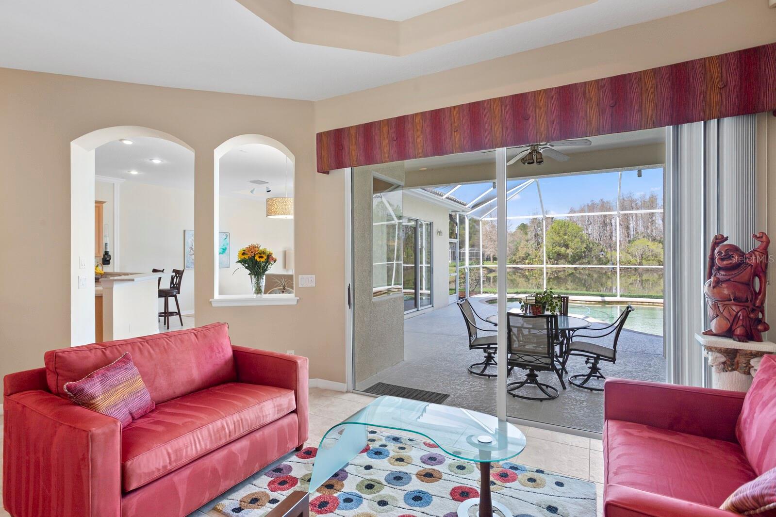 10214 GARDEN ALCOVE DR, TAMPA, FL, 33647