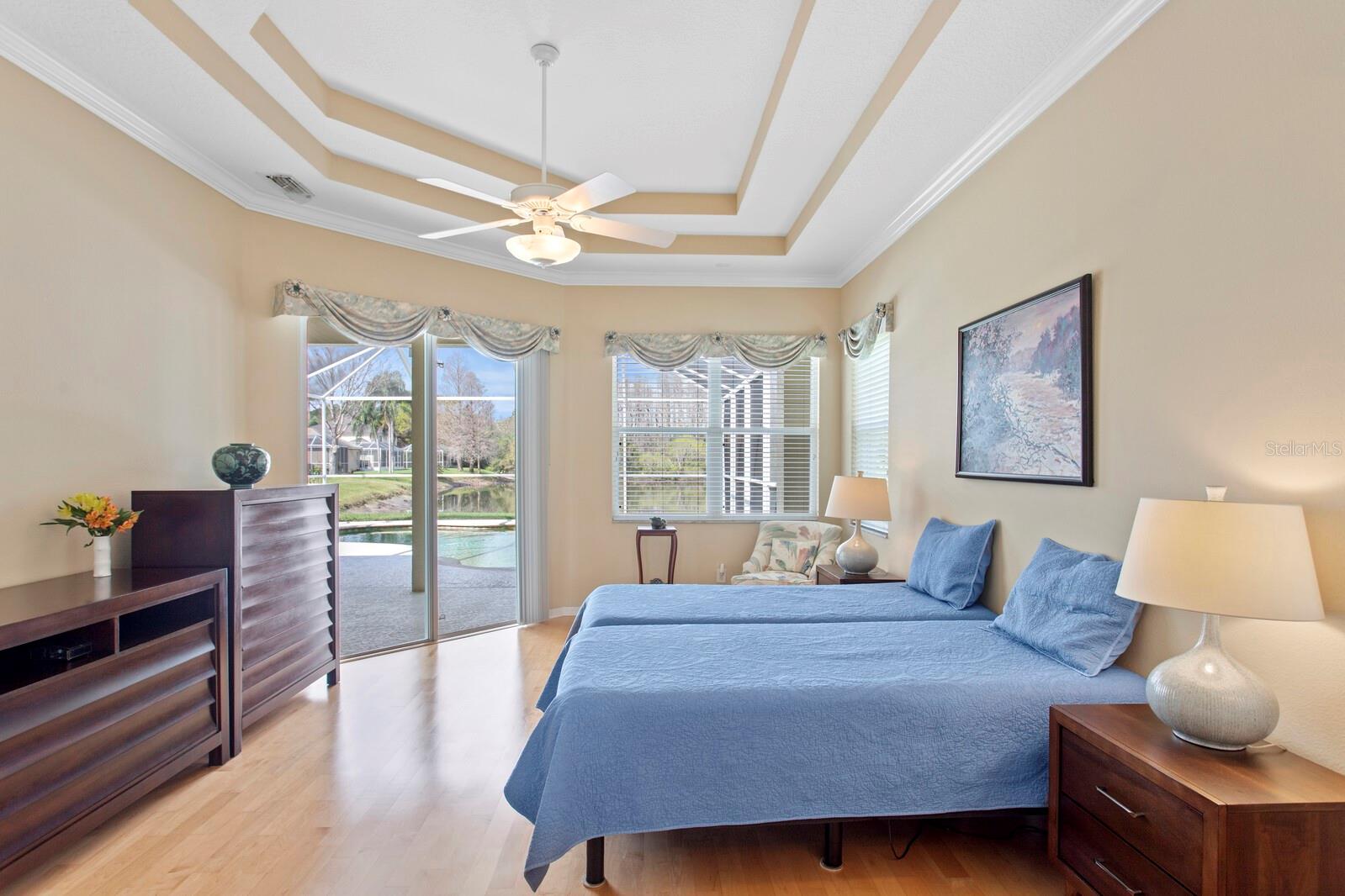 10214 GARDEN ALCOVE DR, TAMPA, FL, 33647