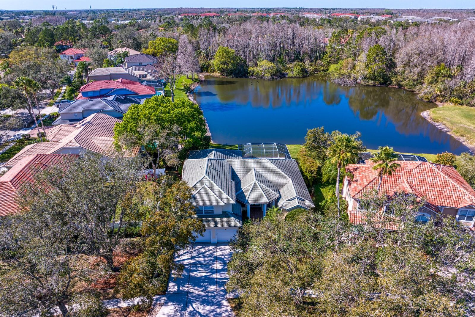 10214 GARDEN ALCOVE DR, TAMPA, FL, 33647