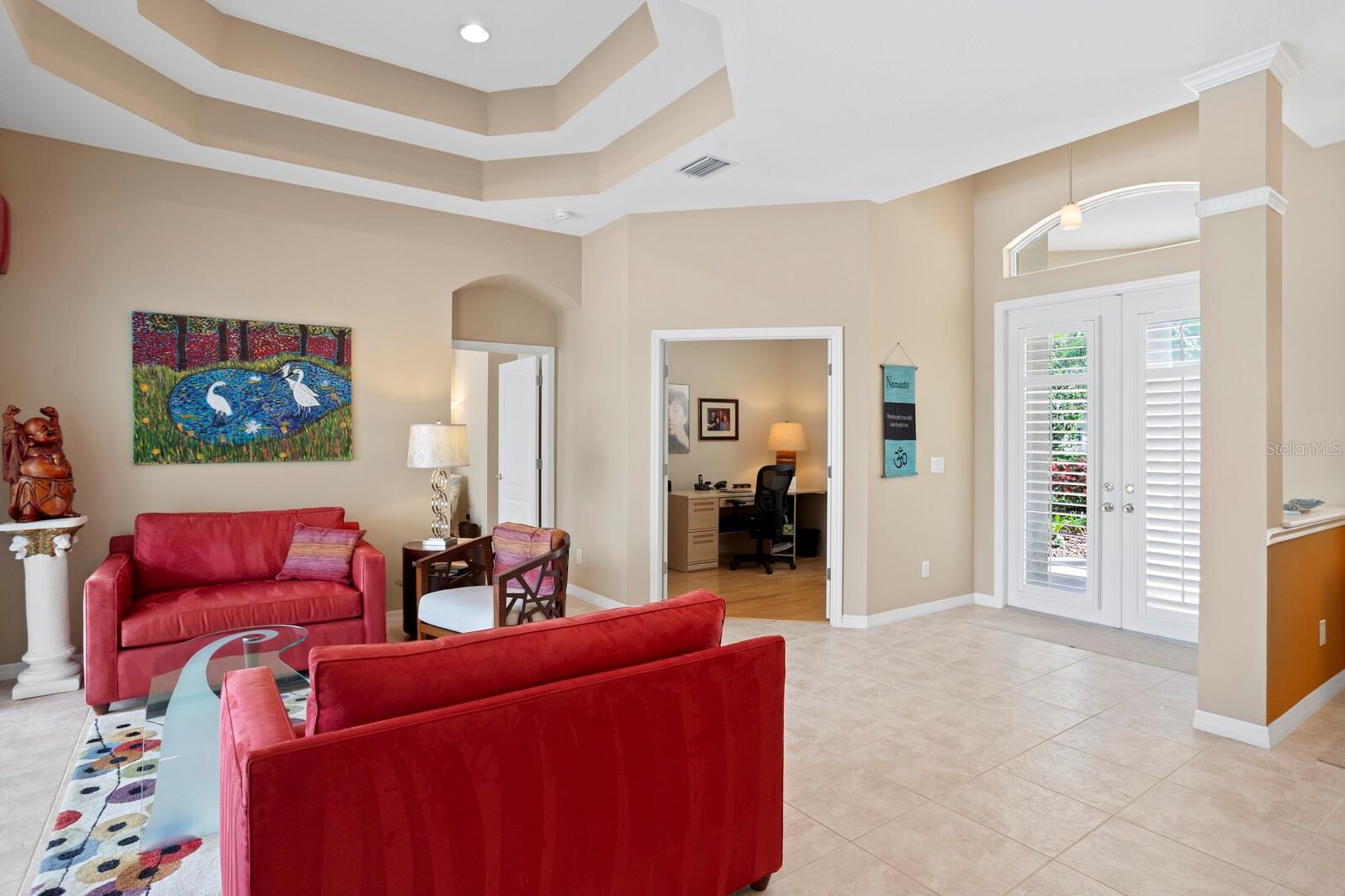 10214 GARDEN ALCOVE DR, TAMPA, FL, 33647