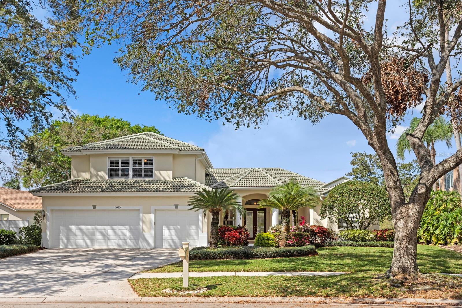 10214 GARDEN ALCOVE DR, TAMPA, FL, 33647