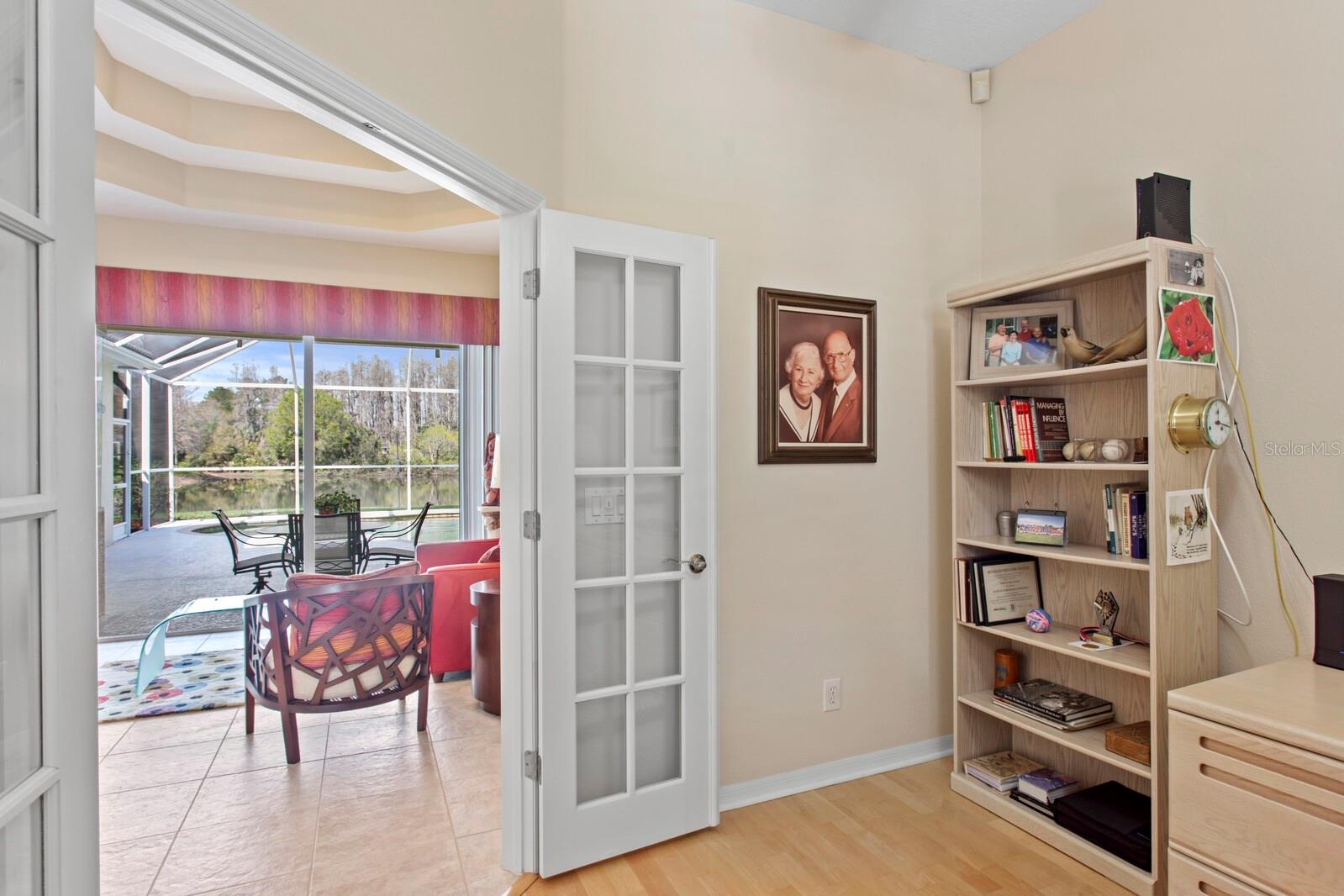 10214 GARDEN ALCOVE DR, TAMPA, FL, 33647