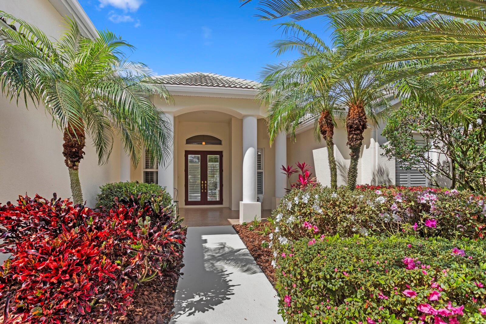 10214 GARDEN ALCOVE DR, TAMPA, FL, 33647