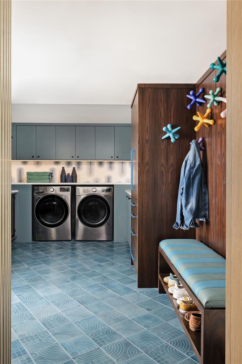 TB8350653 Property Photo