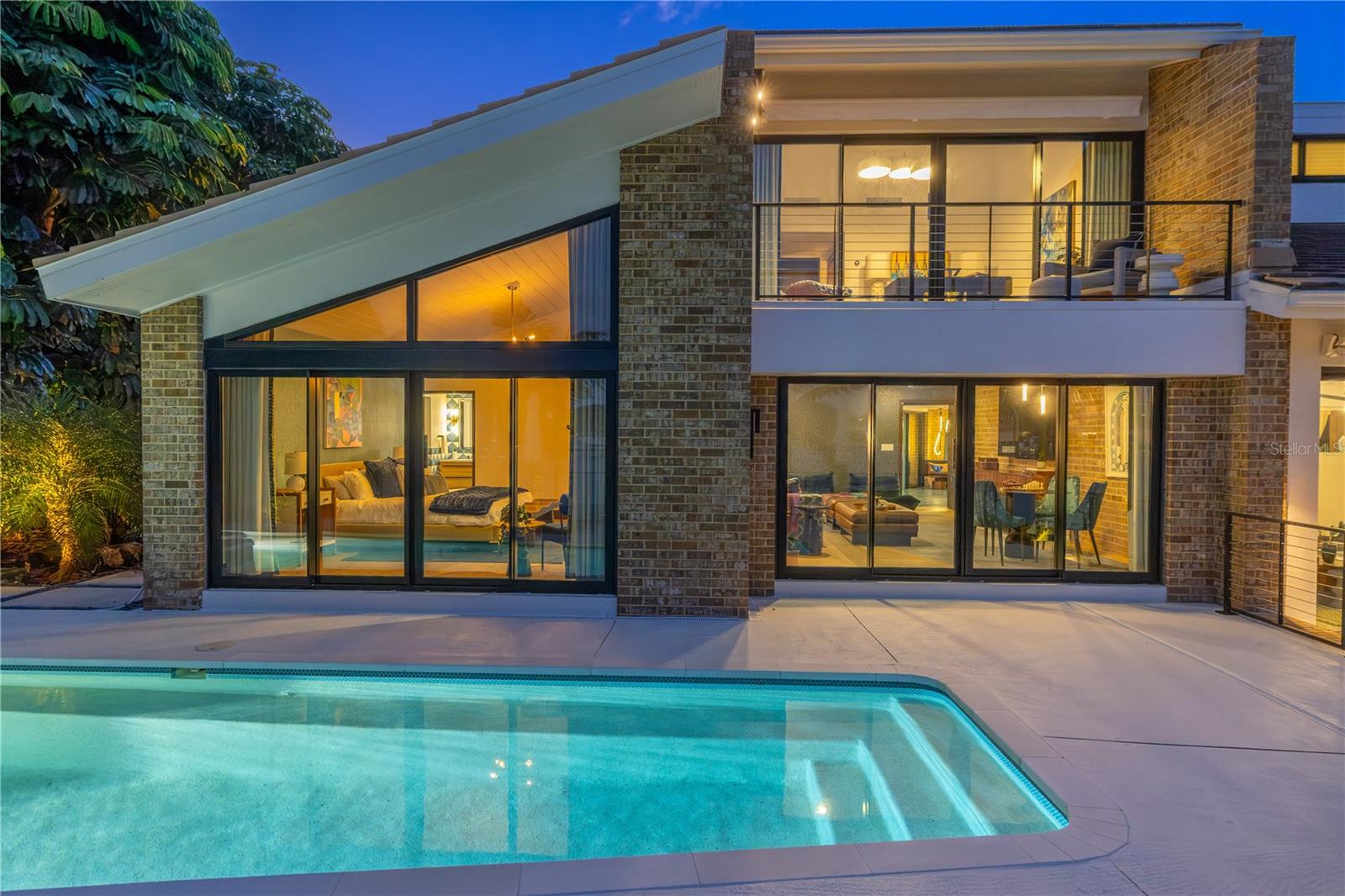 TB8350653 Property Photo