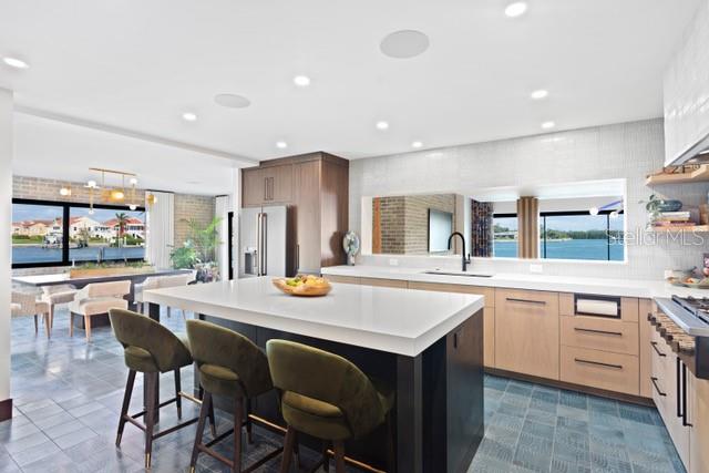 TB8350653 Property Photo