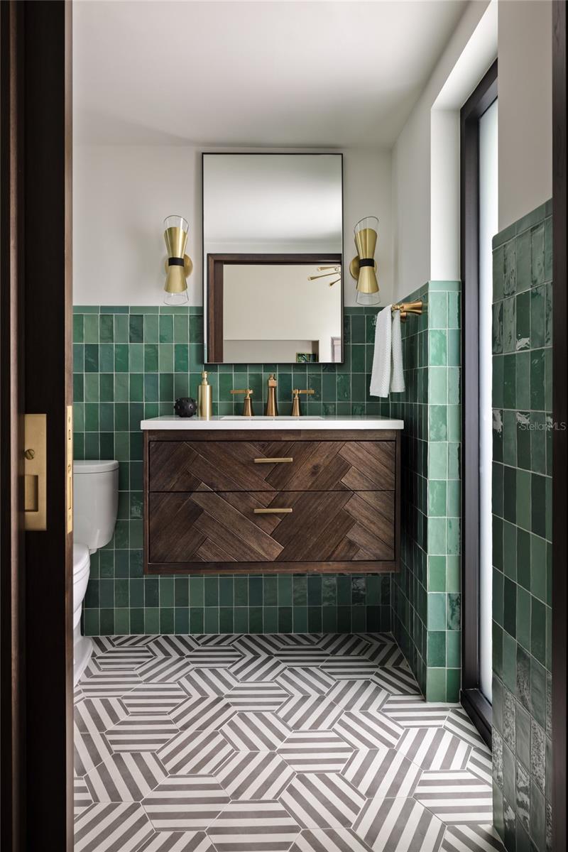 TB8350653 Property Photo