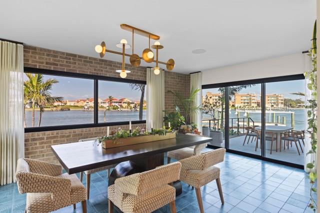 TB8350653 Property Photo