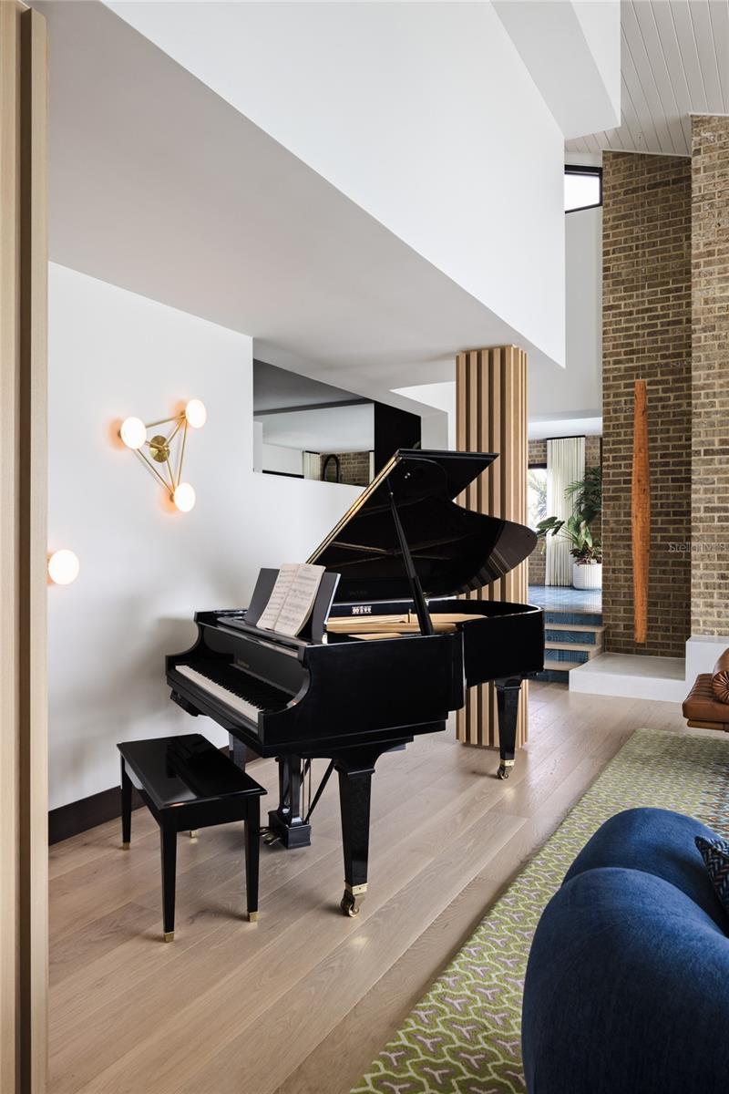 TB8350653 Property Photo