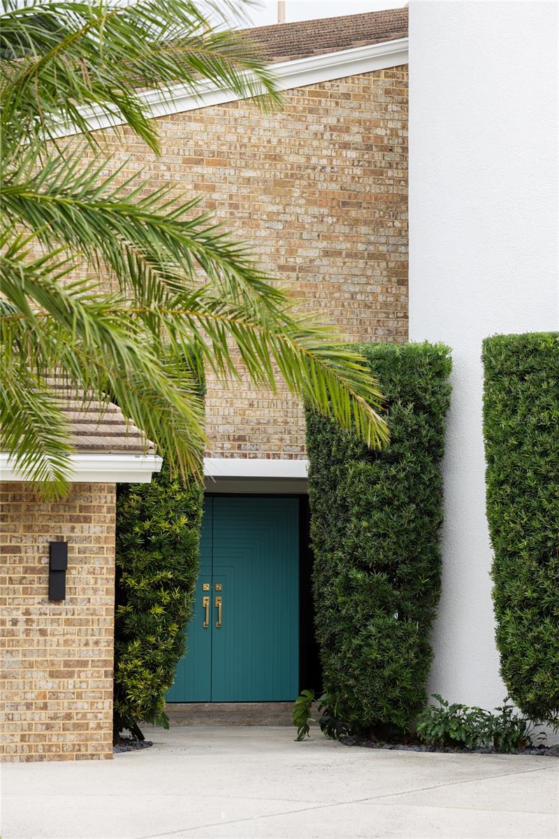 TB8350653 Property Photo