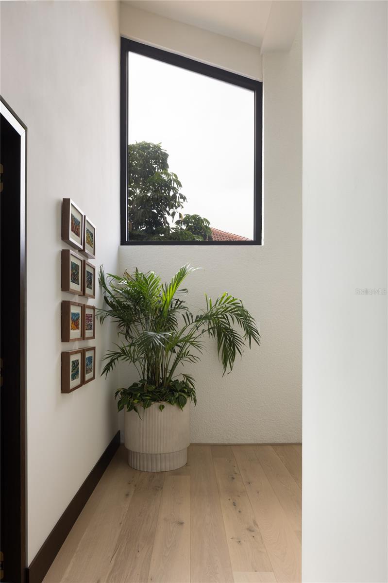 TB8350653 Property Photo