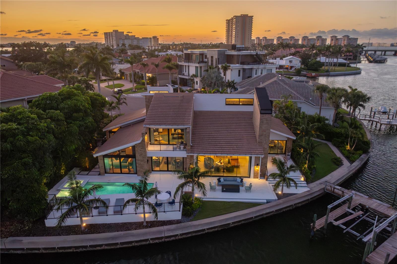 TB8350653 Property Photo