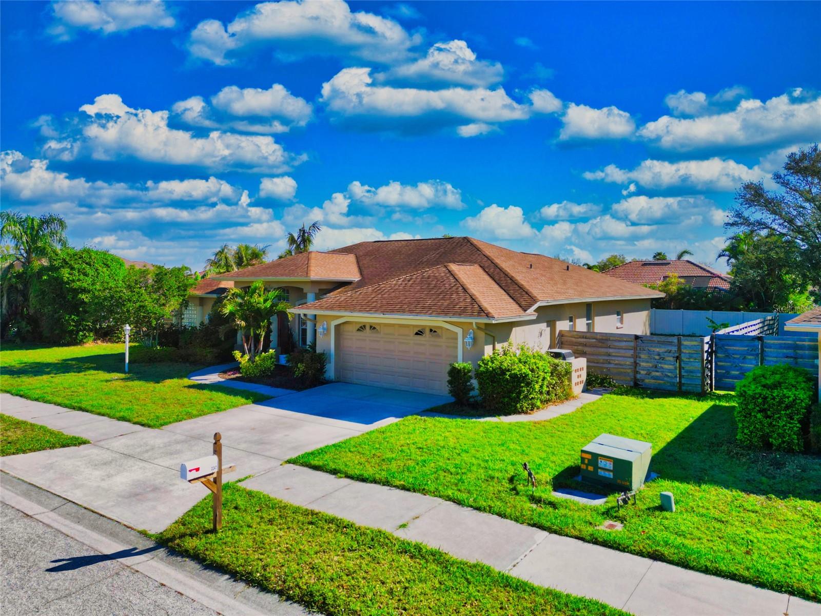 2247 OTTER CREEK LN, SARASOTA, FL, 34240