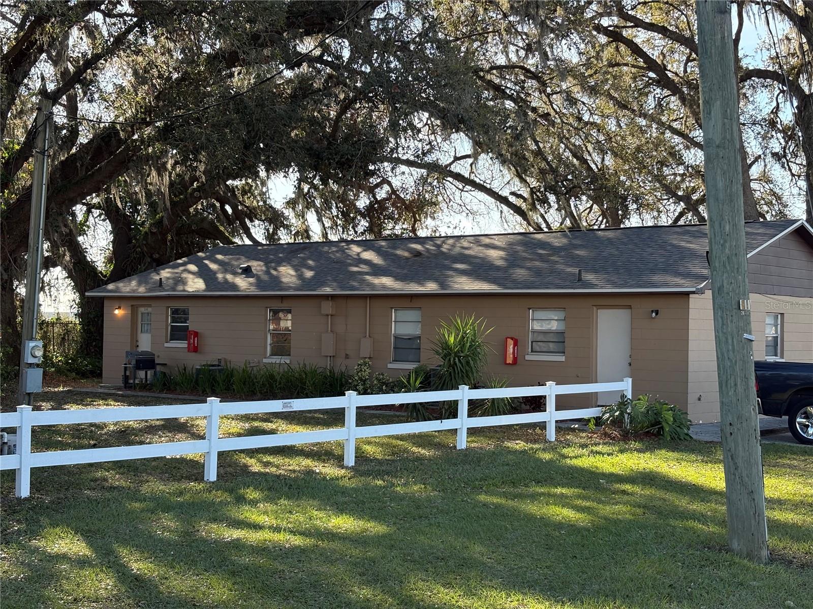 3726 COUNTY LINE RD, LAKELAND, FL, 33811