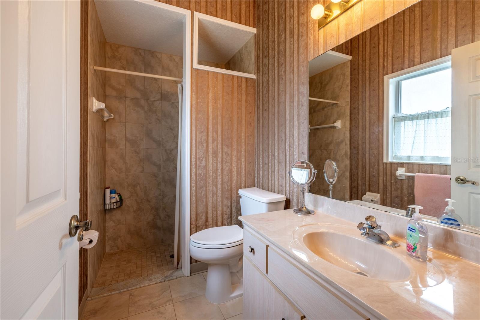 1983 STACEY CIR, DELTONA, FL, 32738