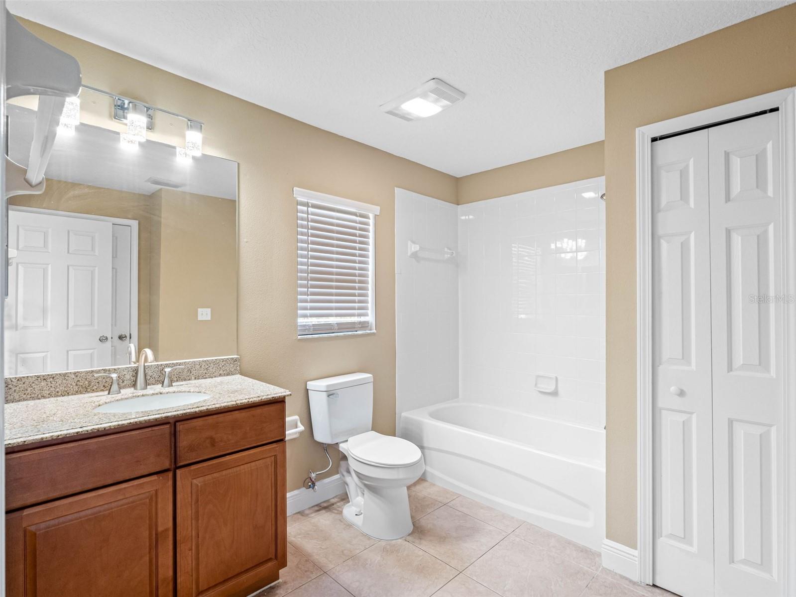10904 SUMMERTON DR, RIVERVIEW, FL, 33579