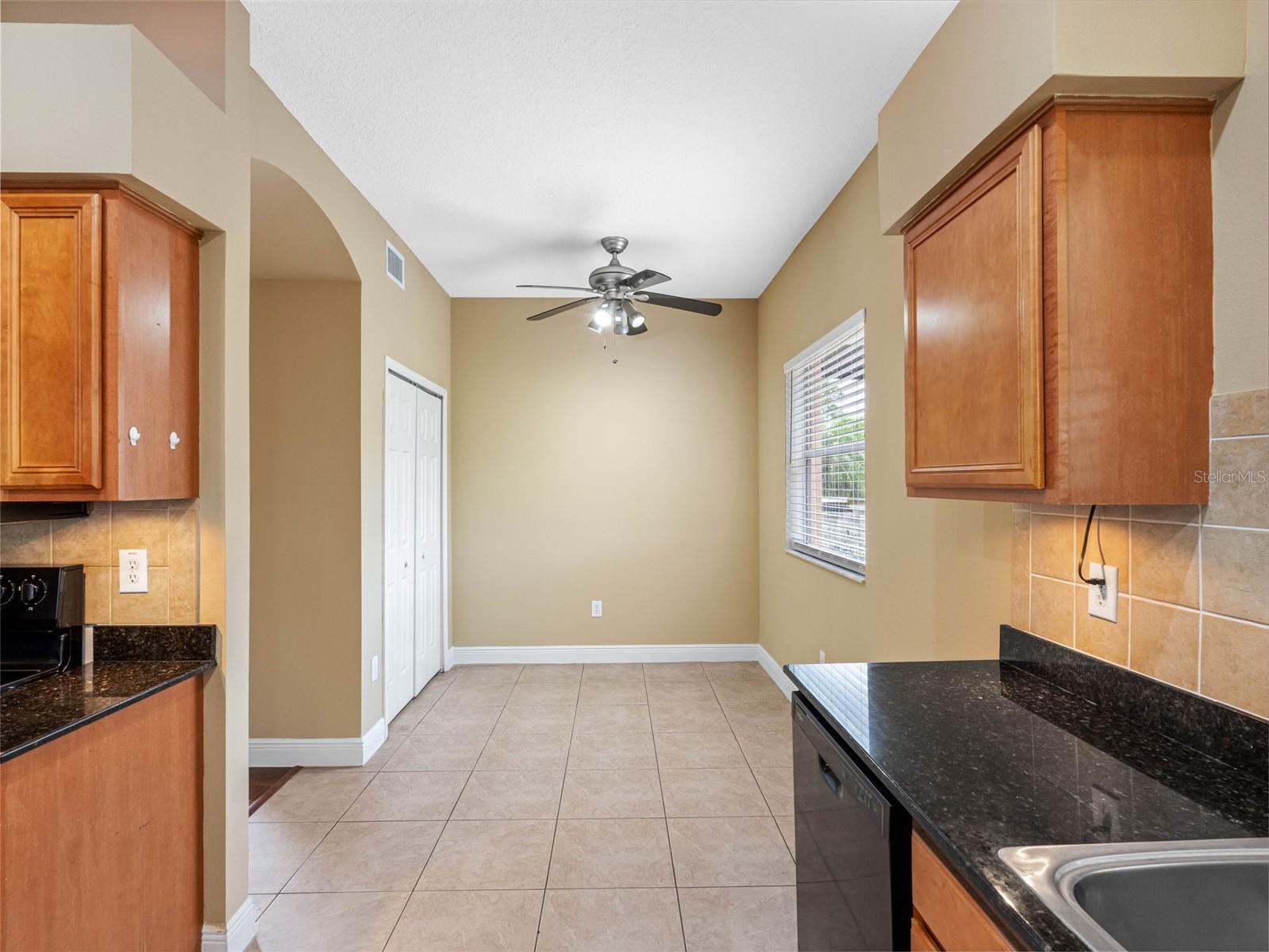 10904 SUMMERTON DR, RIVERVIEW, FL, 33579