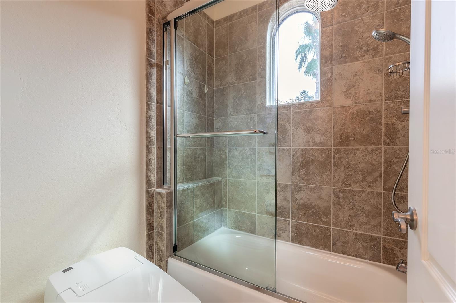 20 PROMENADE AT LIONSPAW, DAYTONA BEACH, FL, 32124