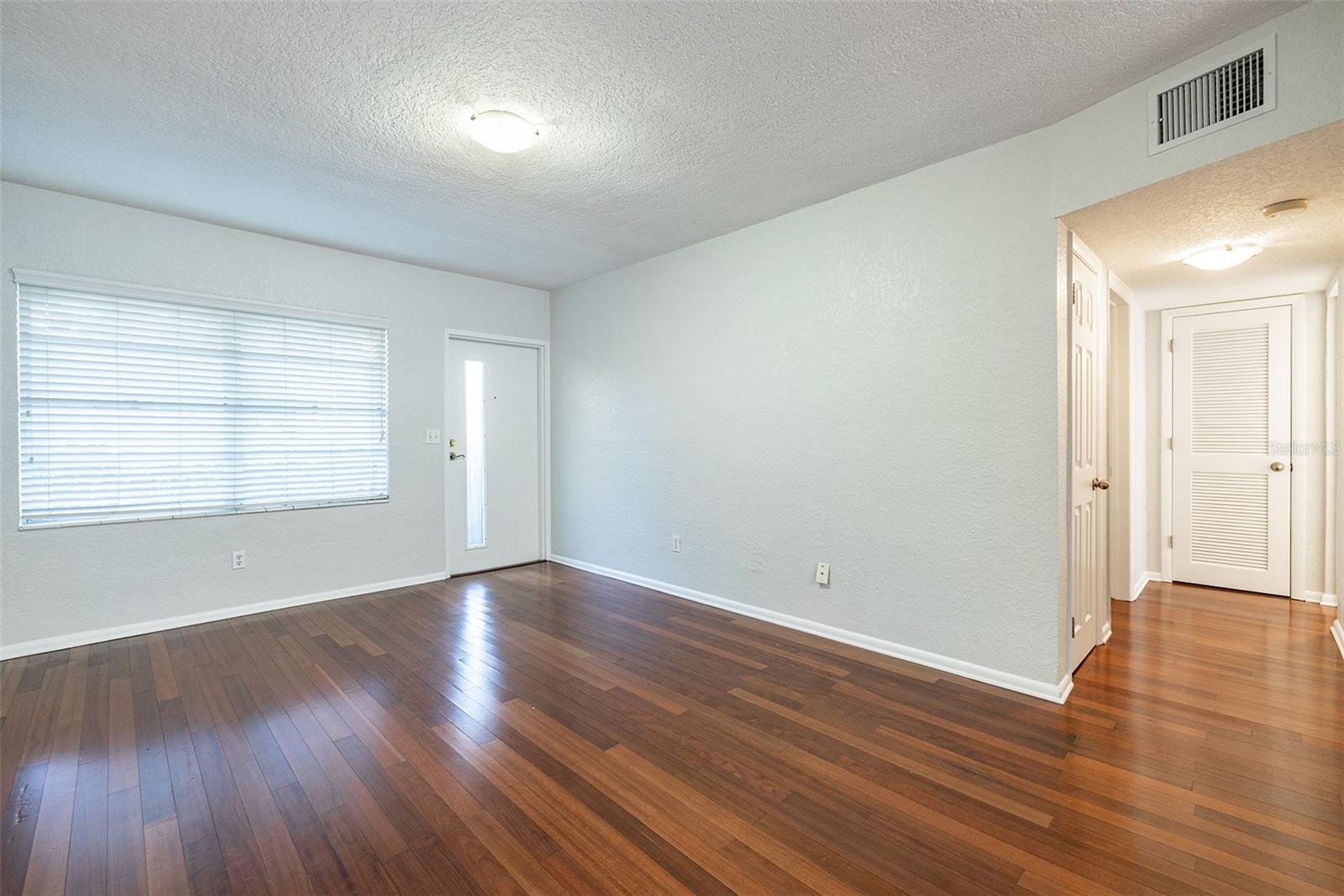 212 S CHURCH AVE #208, TAMPA, FL, 33609