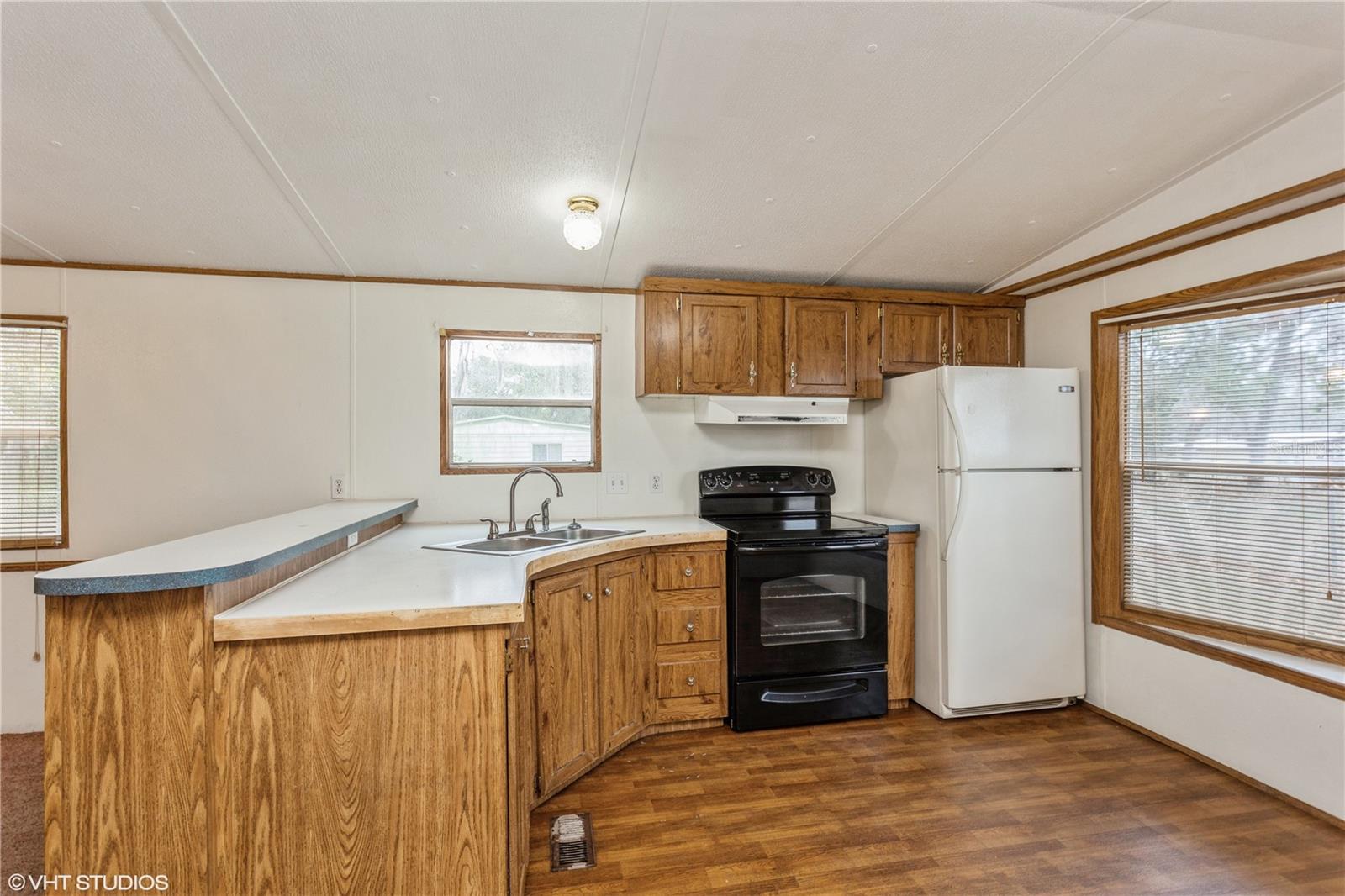 7013 SCHERING ST, WEEKI WACHEE, FL, 34613