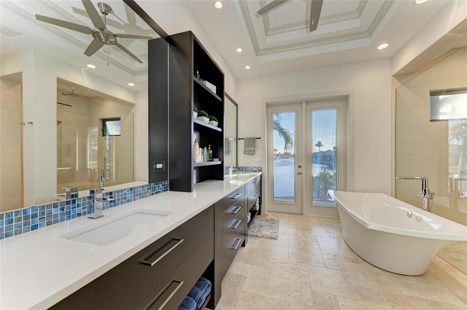 4050 LA COSTA ISLAND CT, PUNTA GORDA, FL, 33950