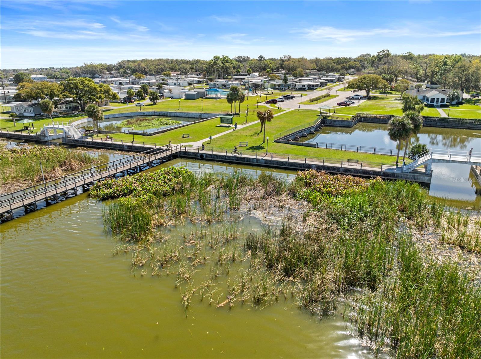 1676 E SPRING RIDGE CIR, WINTER GARDEN, FL, 34787