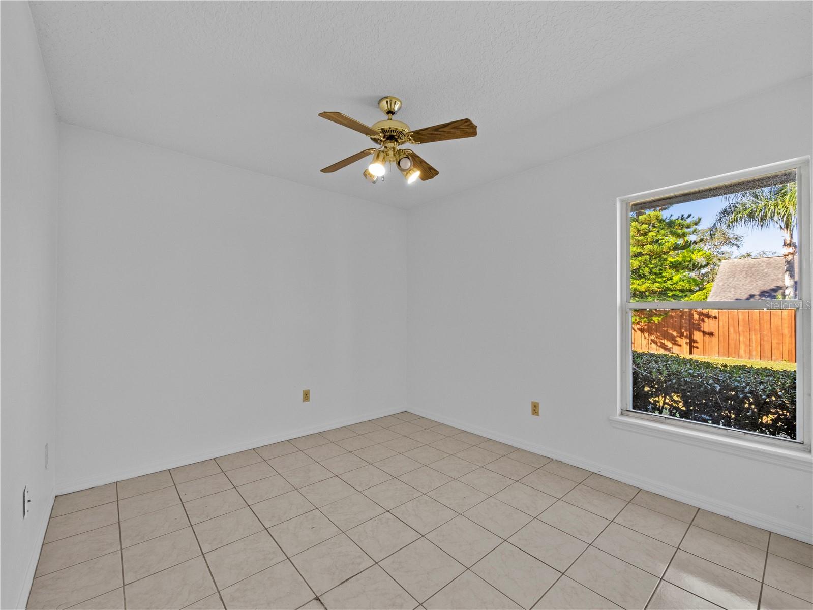 1676 E SPRING RIDGE CIR, WINTER GARDEN, FL, 34787