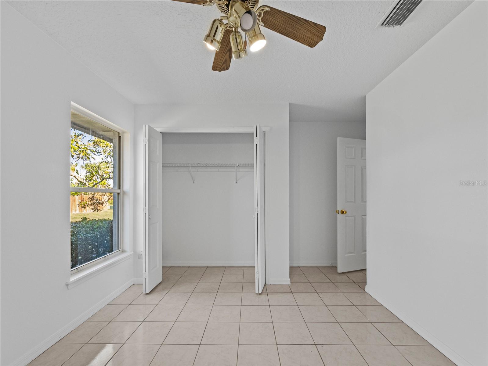 1676 E SPRING RIDGE CIR, WINTER GARDEN, FL, 34787