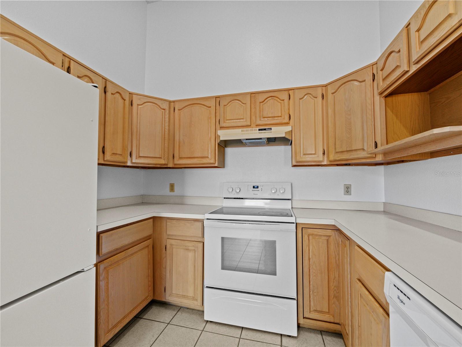 1676 E SPRING RIDGE CIR, WINTER GARDEN, FL, 34787