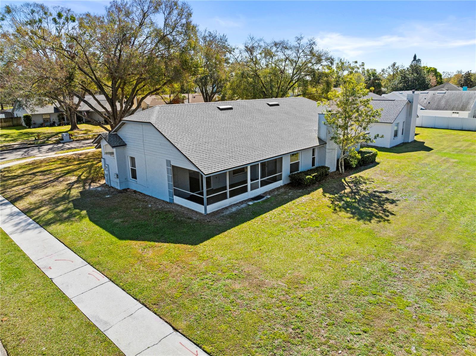 1676 E SPRING RIDGE CIR, WINTER GARDEN, FL, 34787