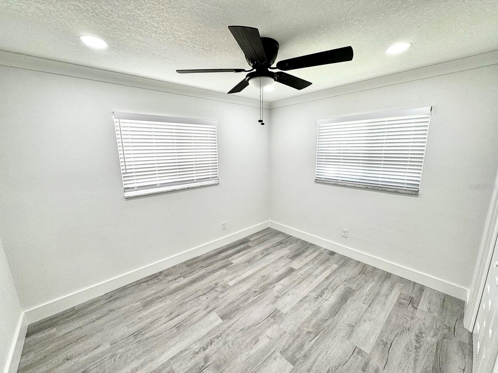 3735 69TH WAY N, ST PETERSBURG, FL, 33710