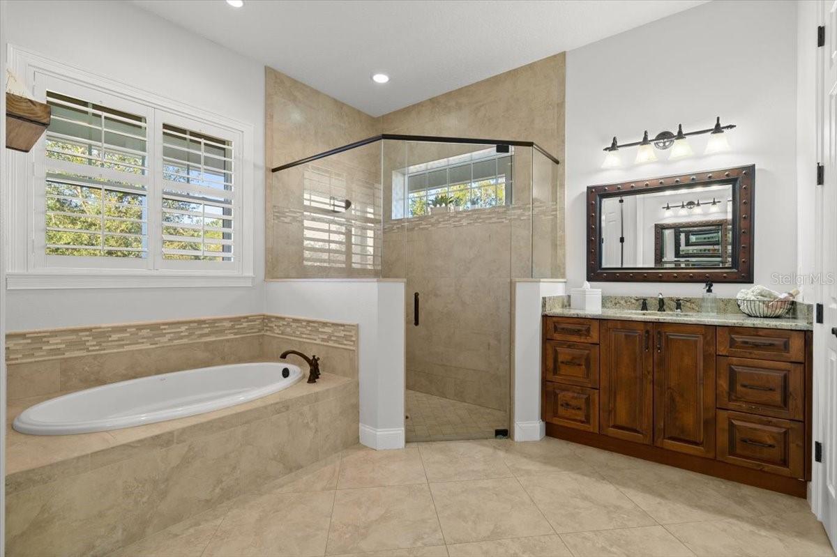 110 CREEKSIDE DR, BUNNELL, FL, 32110