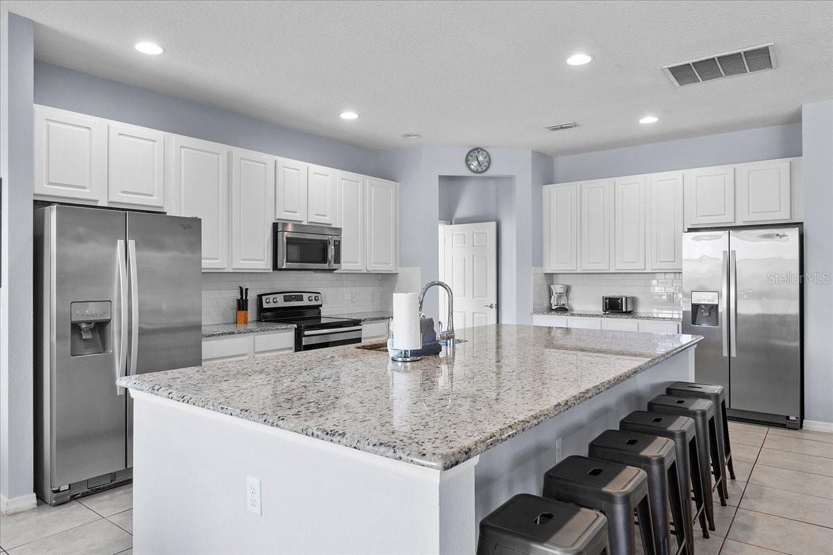 6160 BROAD OAK DR, DAVENPORT, FL, 33837