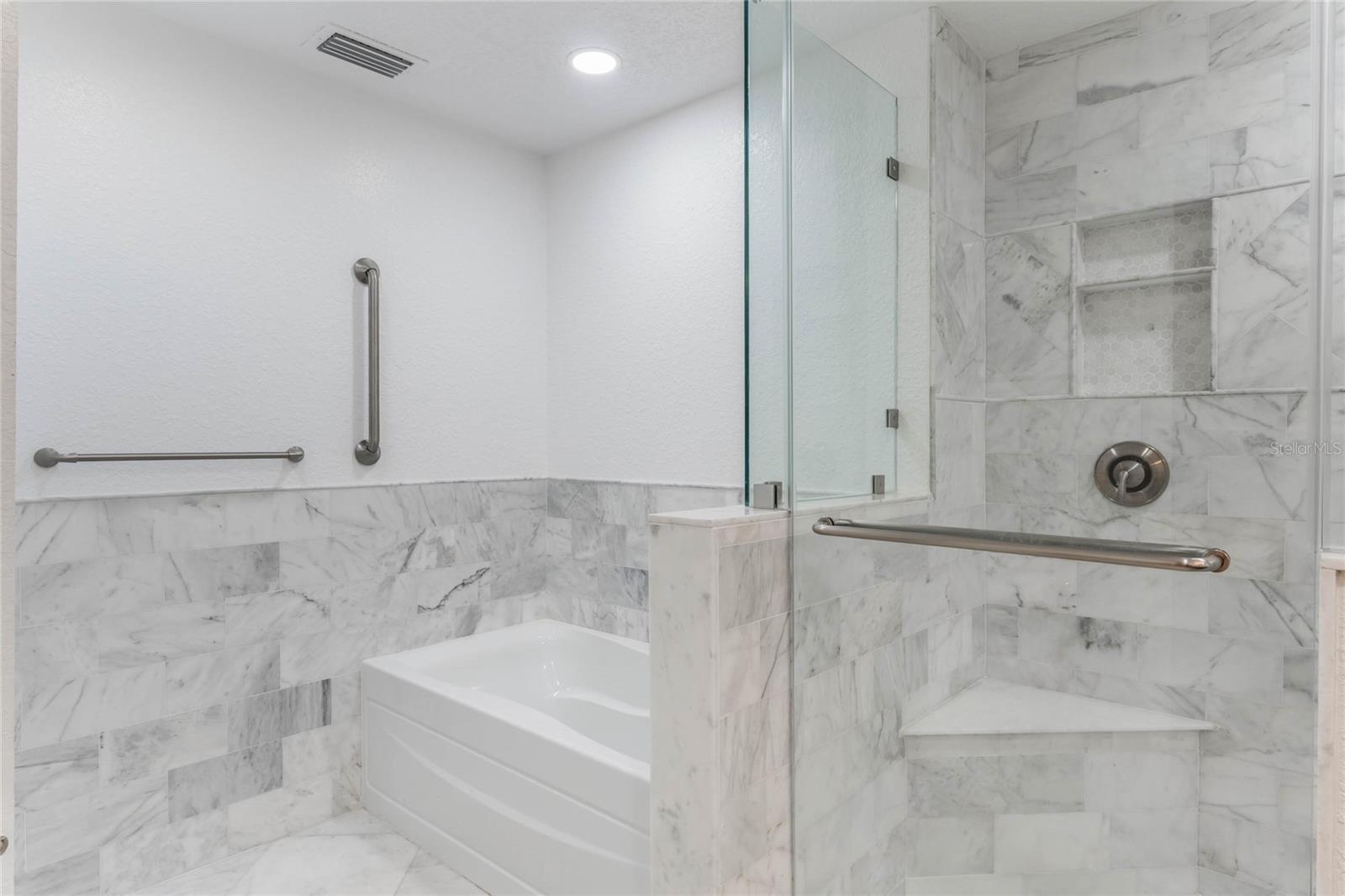 3111 CARMIA DR, ORLANDO, FL, 32806