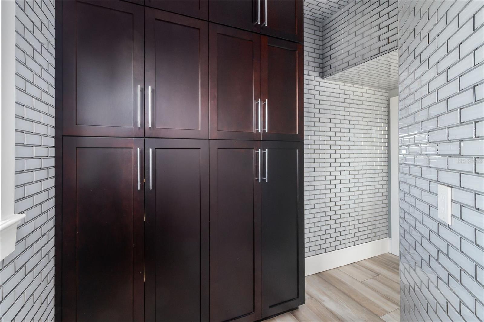 C7505296 Property Photo