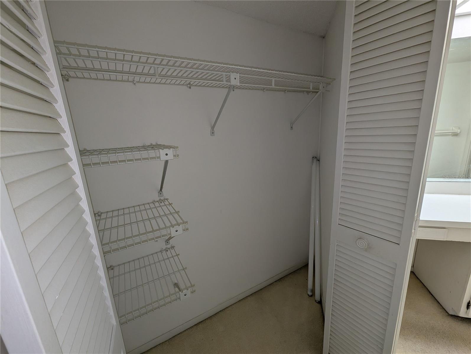 375 WOODS LANDING TRL, OLDSMAR, FL, 34677