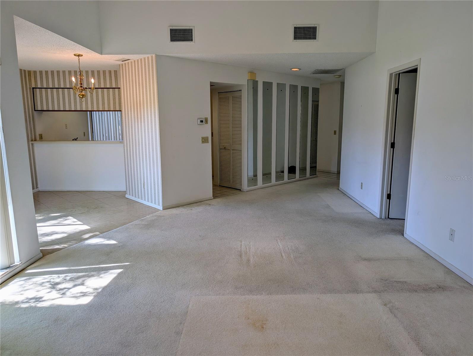 375 WOODS LANDING TRL, OLDSMAR, FL, 34677