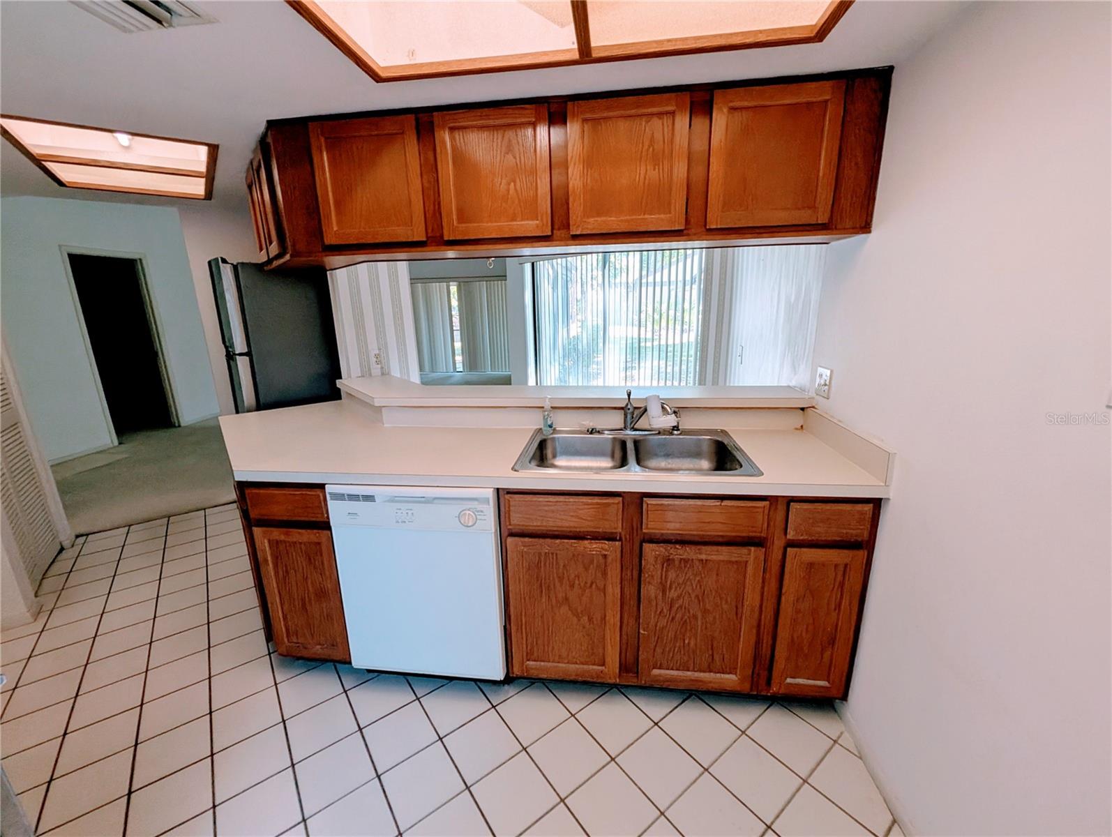 375 WOODS LANDING TRL, OLDSMAR, FL, 34677