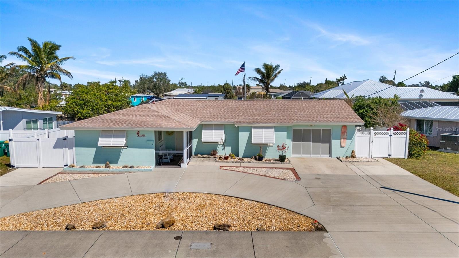 21184 EDGEWATER DR, PORT CHARLOTTE, FL, 33952