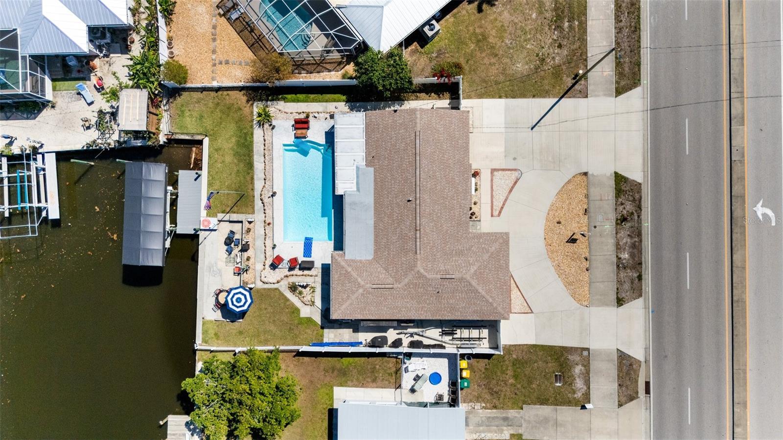 21184 EDGEWATER DR, PORT CHARLOTTE, FL, 33952