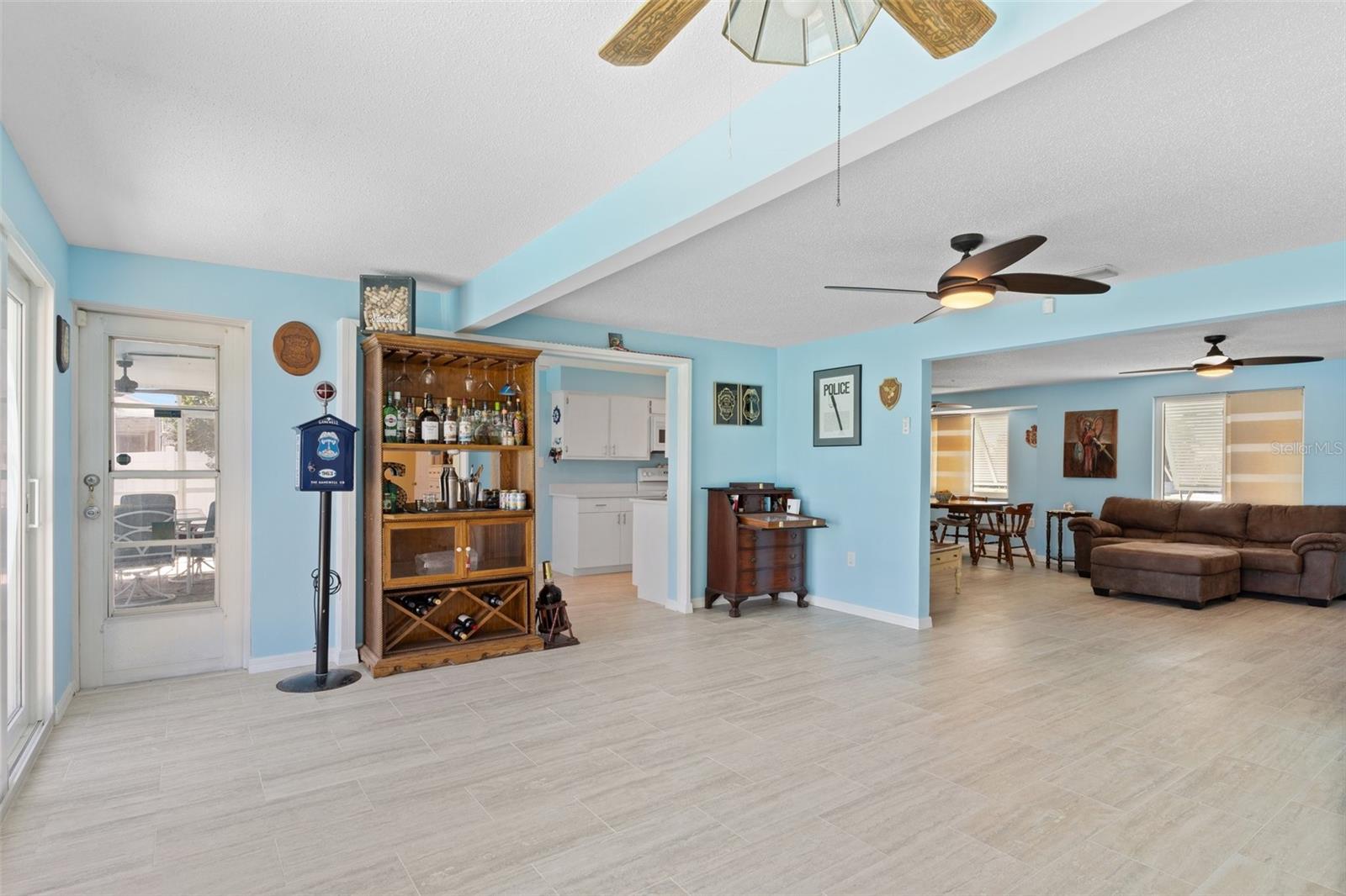 21184 EDGEWATER DR, PORT CHARLOTTE, FL, 33952