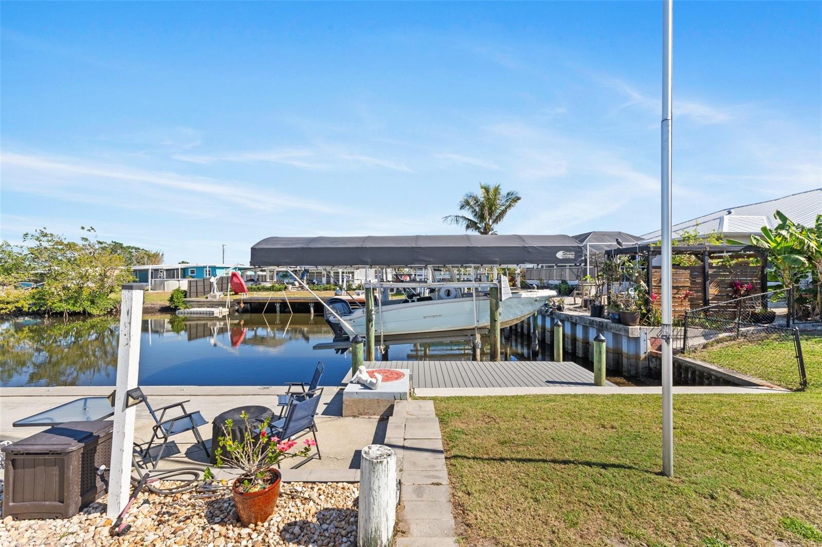 21184 EDGEWATER DR, PORT CHARLOTTE, FL, 33952