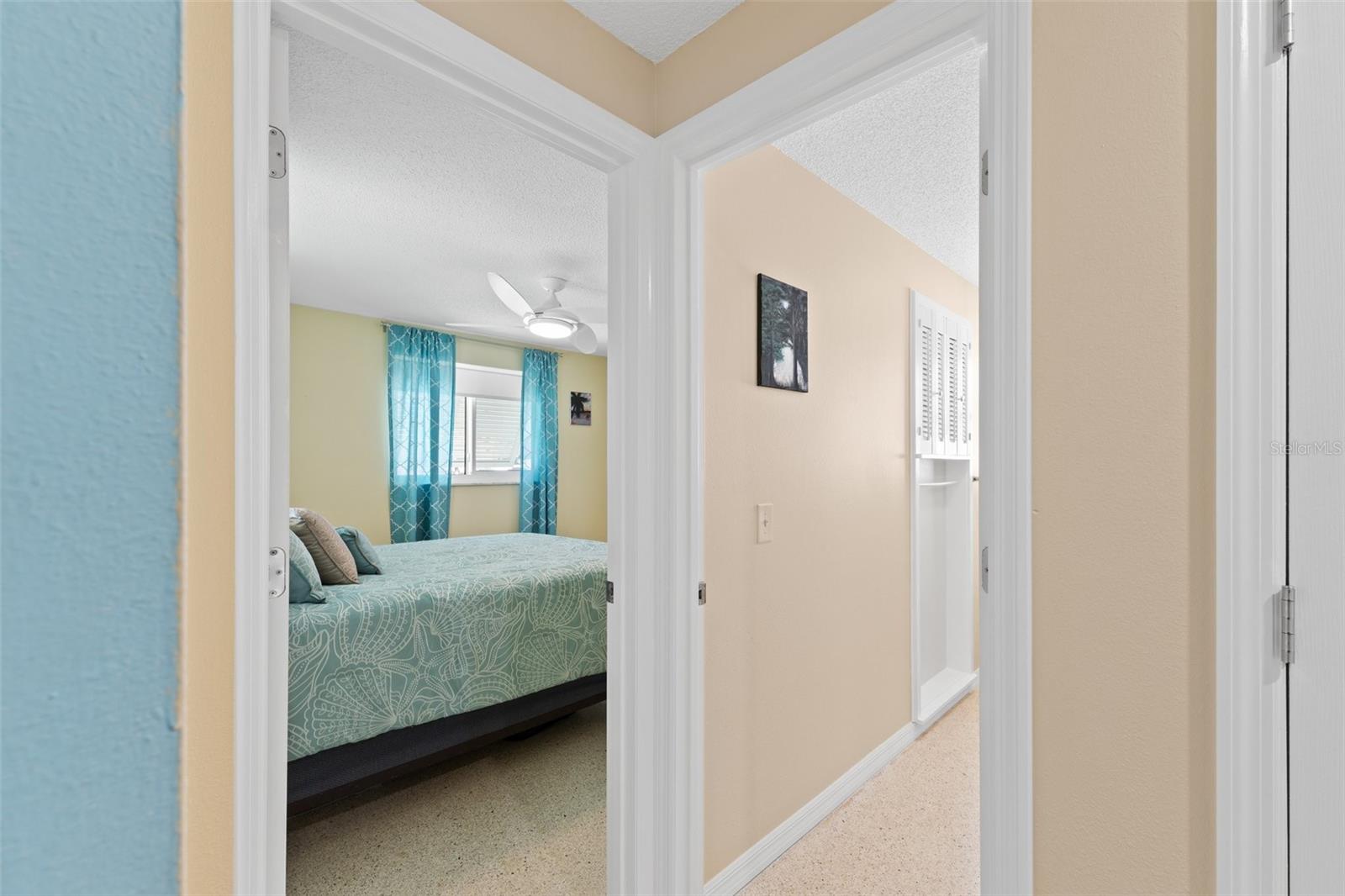 21184 EDGEWATER DR, PORT CHARLOTTE, FL, 33952