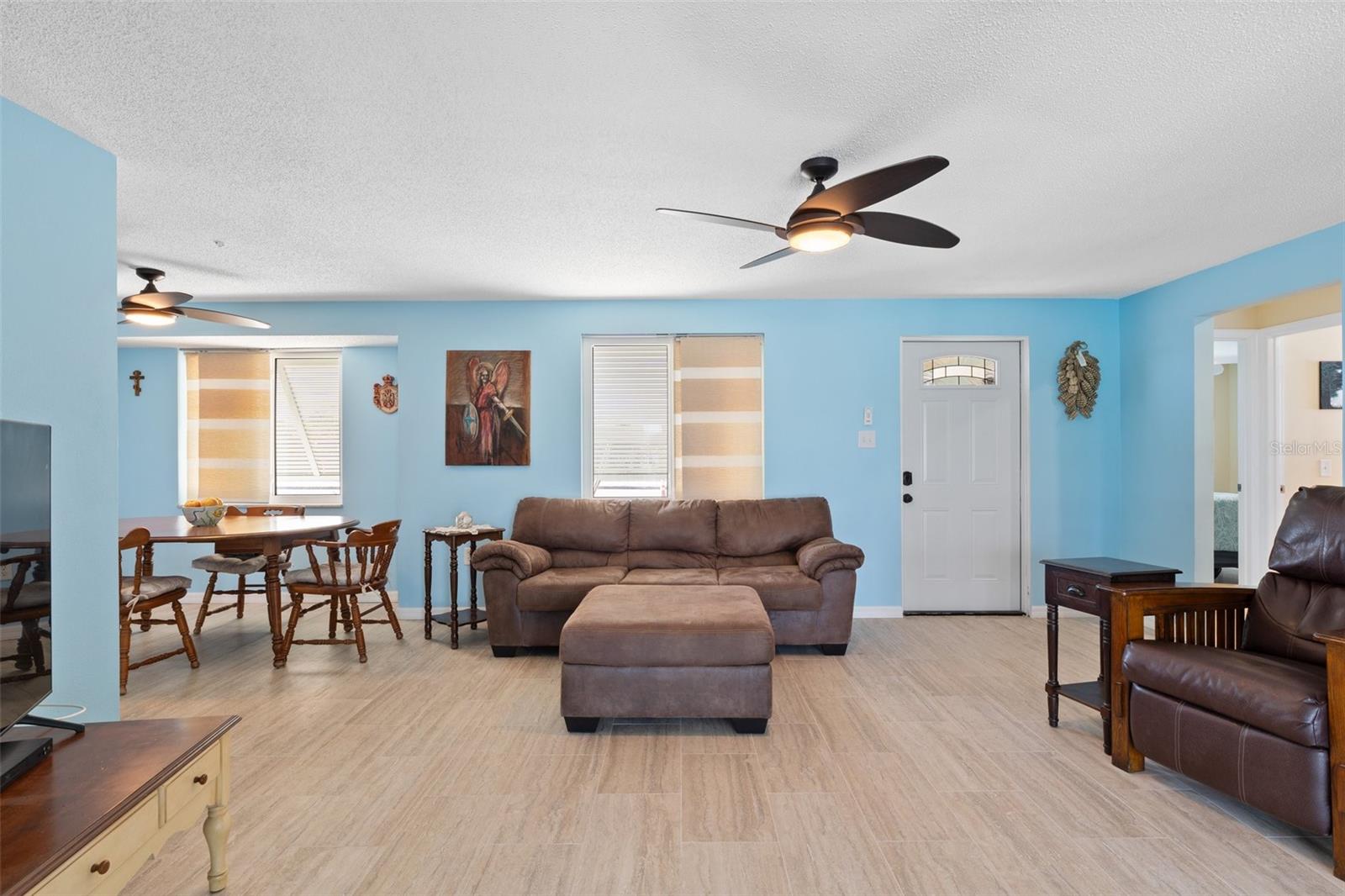 21184 EDGEWATER DR, PORT CHARLOTTE, FL, 33952