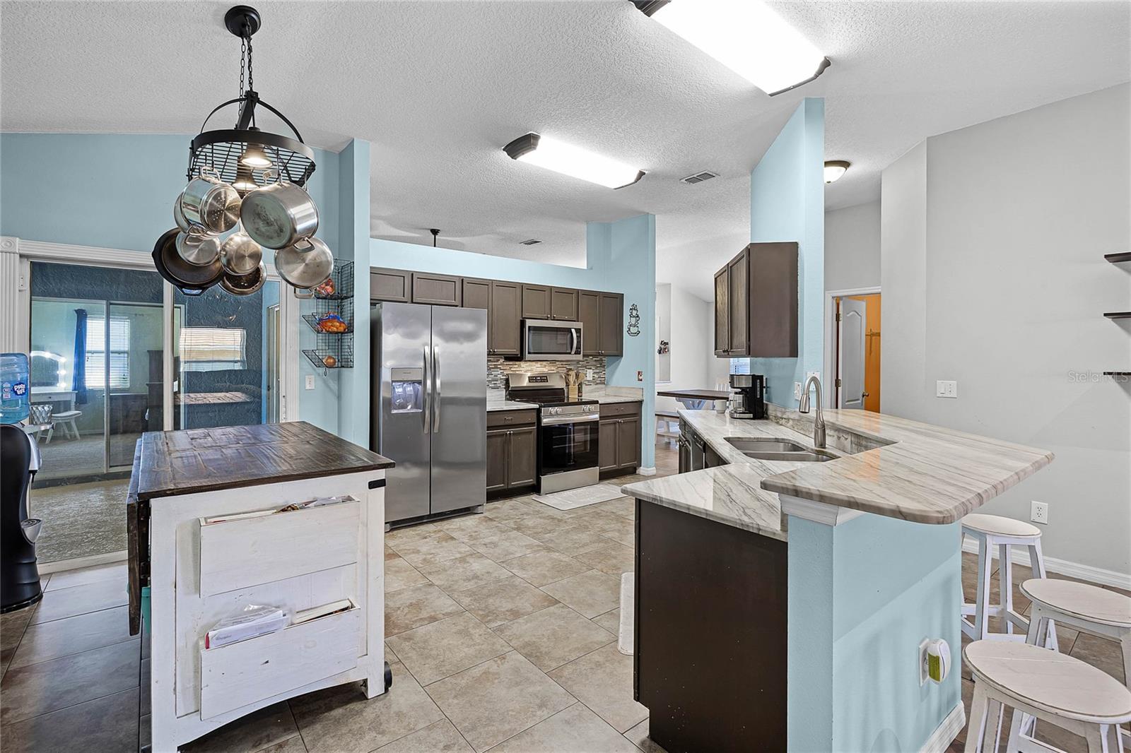525 GENTLE BREEZE DR, MINNEOLA, FL, 34715