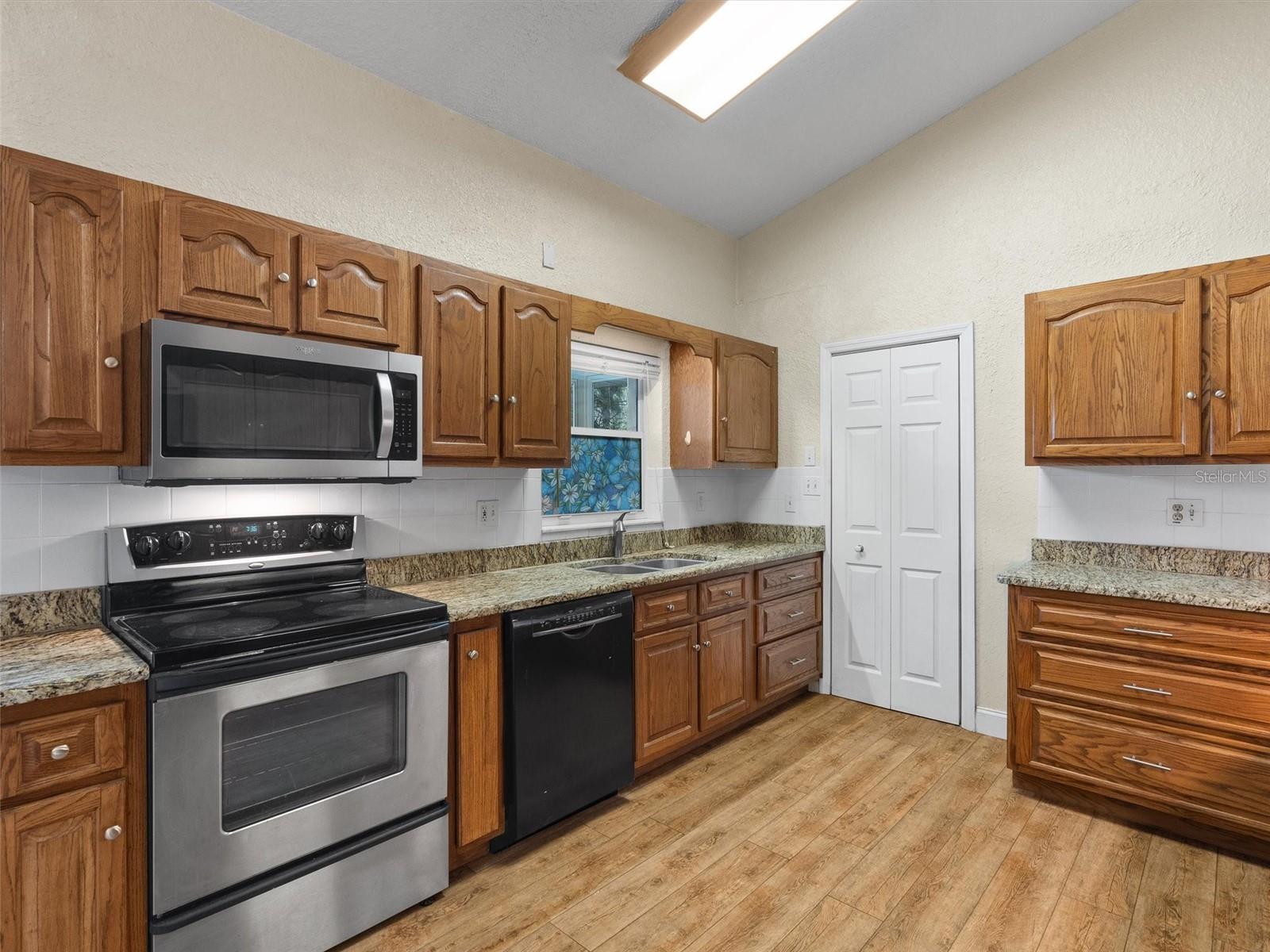 8600 NW 125TH AVE, OCALA, FL, 34482