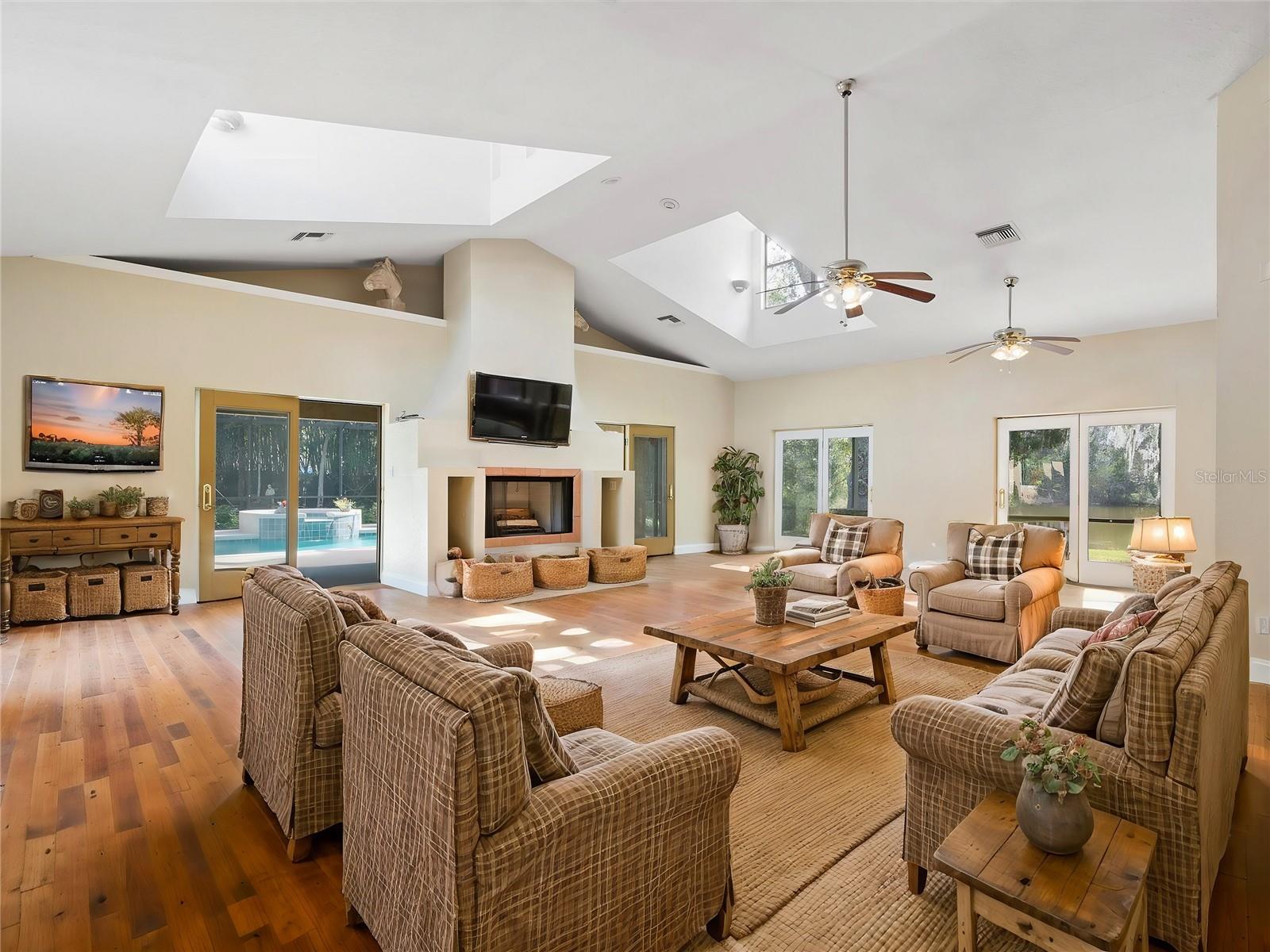 8600 NW 125TH AVE, OCALA, FL, 34482