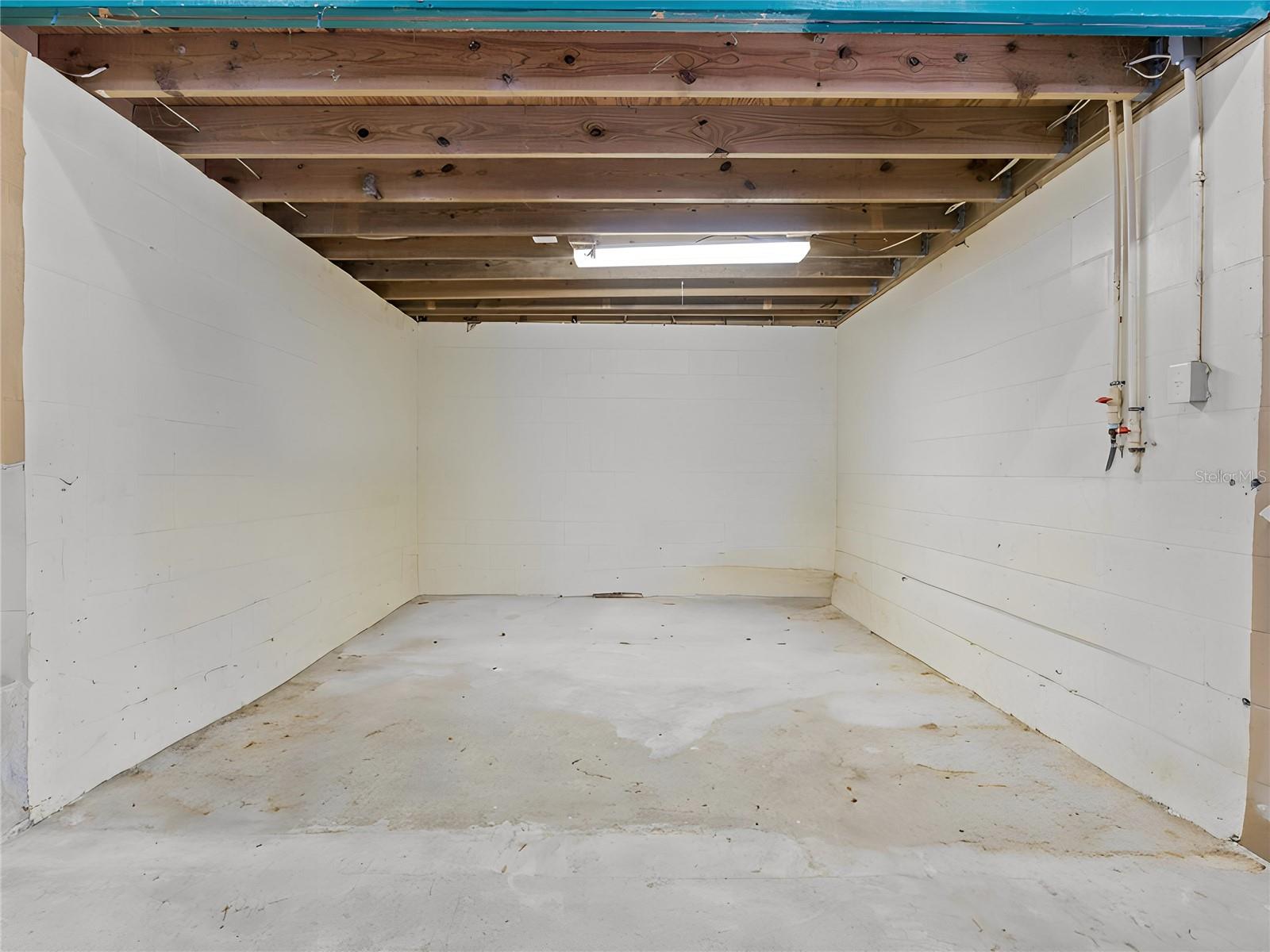 8600 NW 125TH AVE, OCALA, FL, 34482