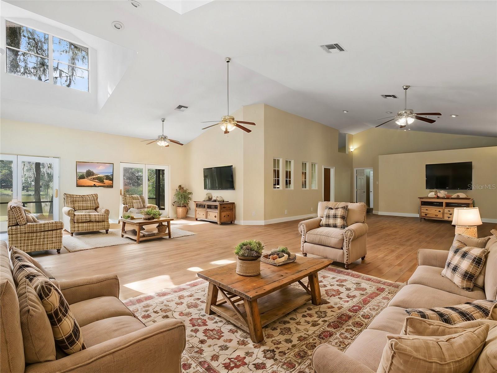 8600 NW 125TH AVE, OCALA, FL, 34482